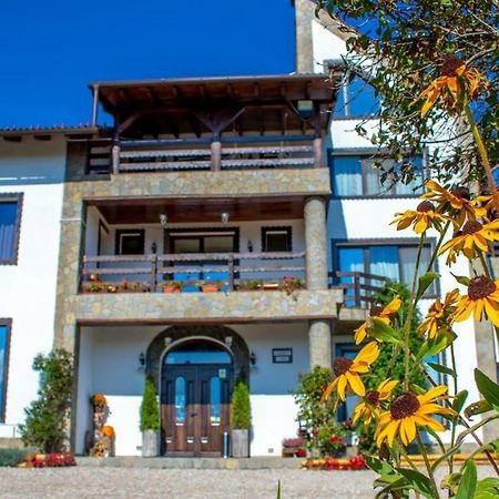 Casa Bradet Pensionat Întorsura Buzăului Eksteriør billede