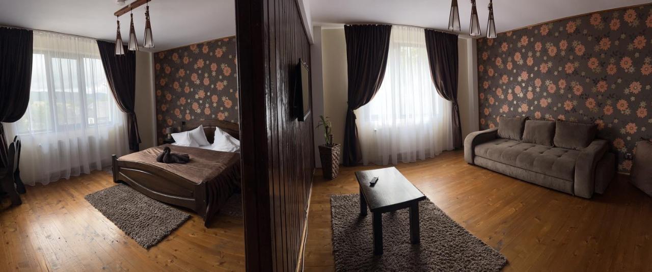 Casa Bradet Pensionat Întorsura Buzăului Eksteriør billede